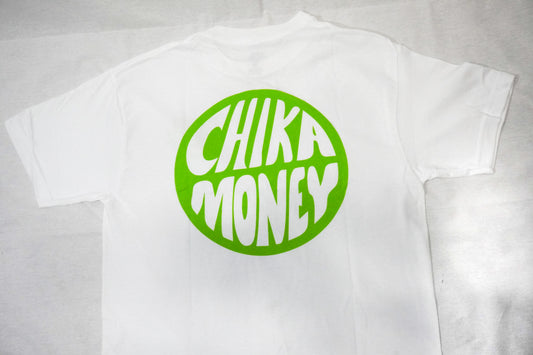 WHITE T-SHIRT GREEN DESIGN